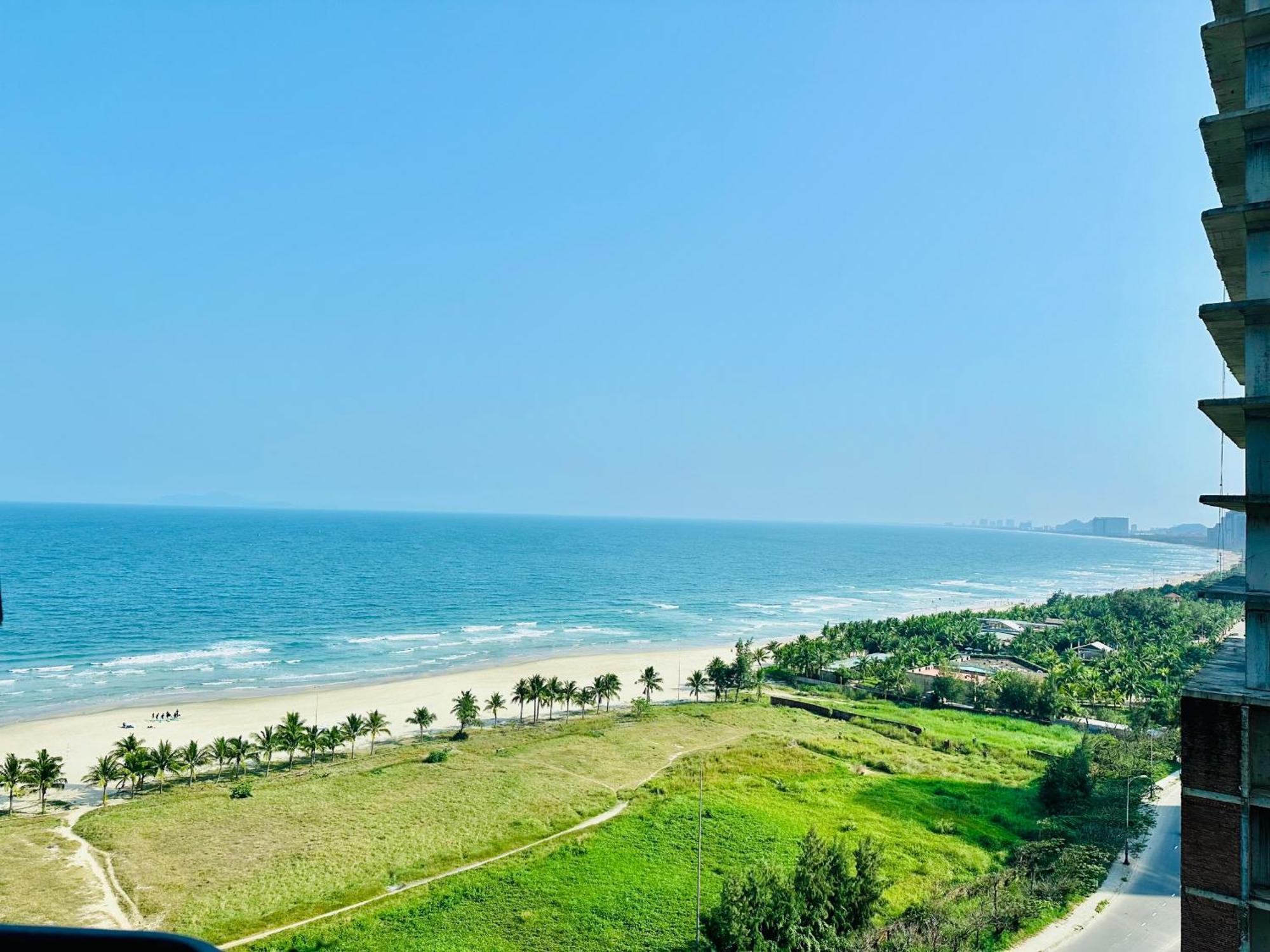 Luxury Apartment - Rooftop Swimming Pool - Beach Front - Hinata Apartment Da Nang Zewnętrze zdjęcie