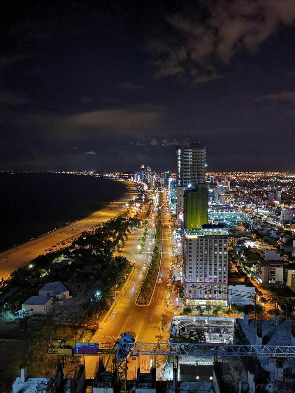 Luxury Apartment - Rooftop Swimming Pool - Beach Front - Hinata Apartment Da Nang Zewnętrze zdjęcie