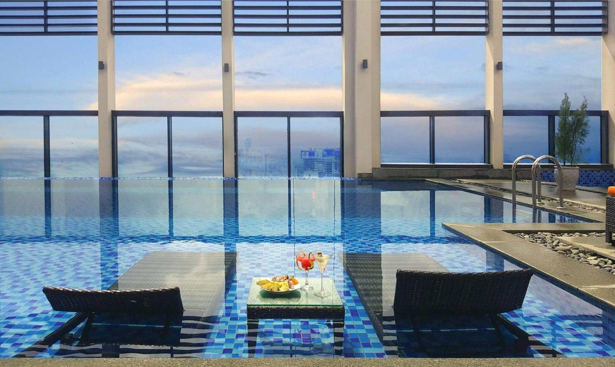 Luxury Apartment - Rooftop Swimming Pool - Beach Front - Hinata Apartment Da Nang Zewnętrze zdjęcie