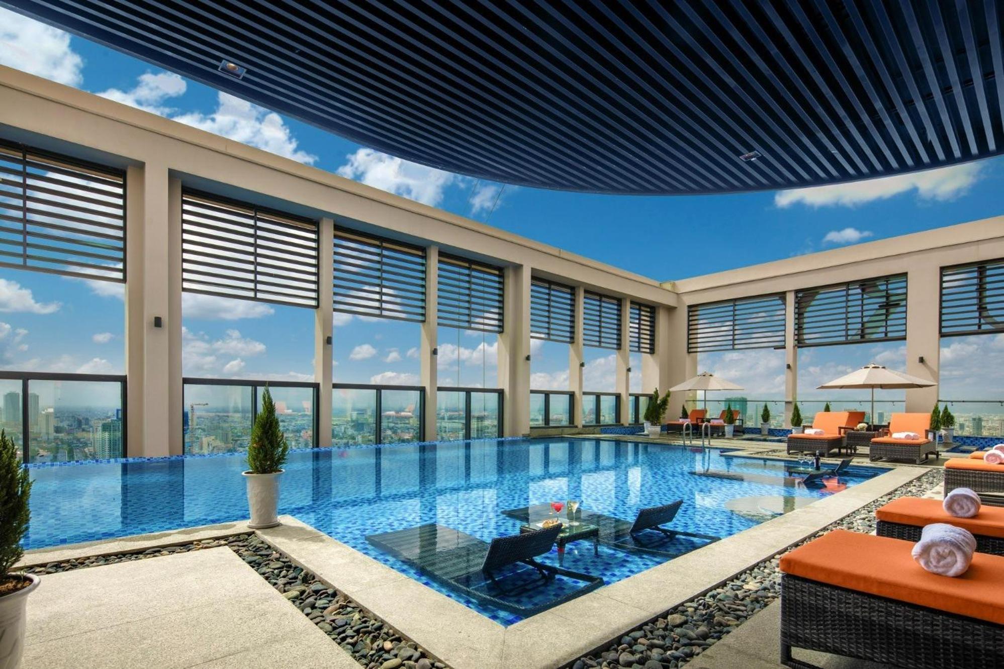 Luxury Apartment - Rooftop Swimming Pool - Beach Front - Hinata Apartment Da Nang Zewnętrze zdjęcie